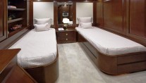 AZTECA II -  Twin Cabin